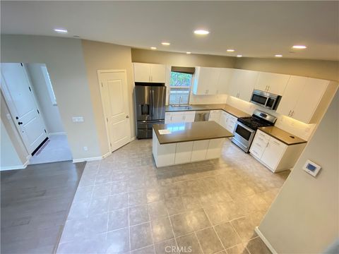 Photo of 64 Bronze Leaf, Irvine, CA 92620 (MLS # PW25216548) Photo of 64 Bronze Leaf, Irvine, CA 92620 (MLS # PW25216548)