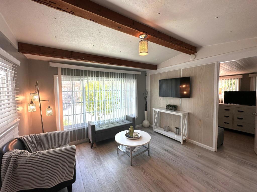 Horizon Mh Village - Manufactured In Park