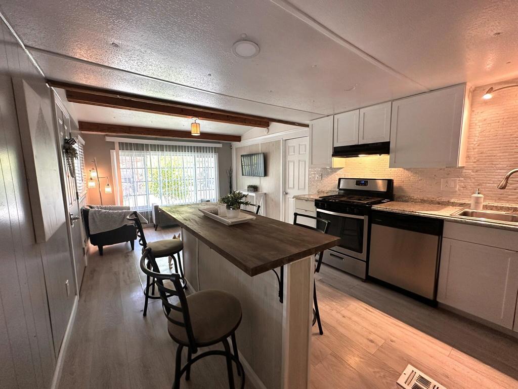 Horizon Mh Village - Manufactured In Park