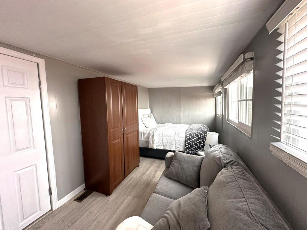 Horizon Mh Village - Manufactured In Park