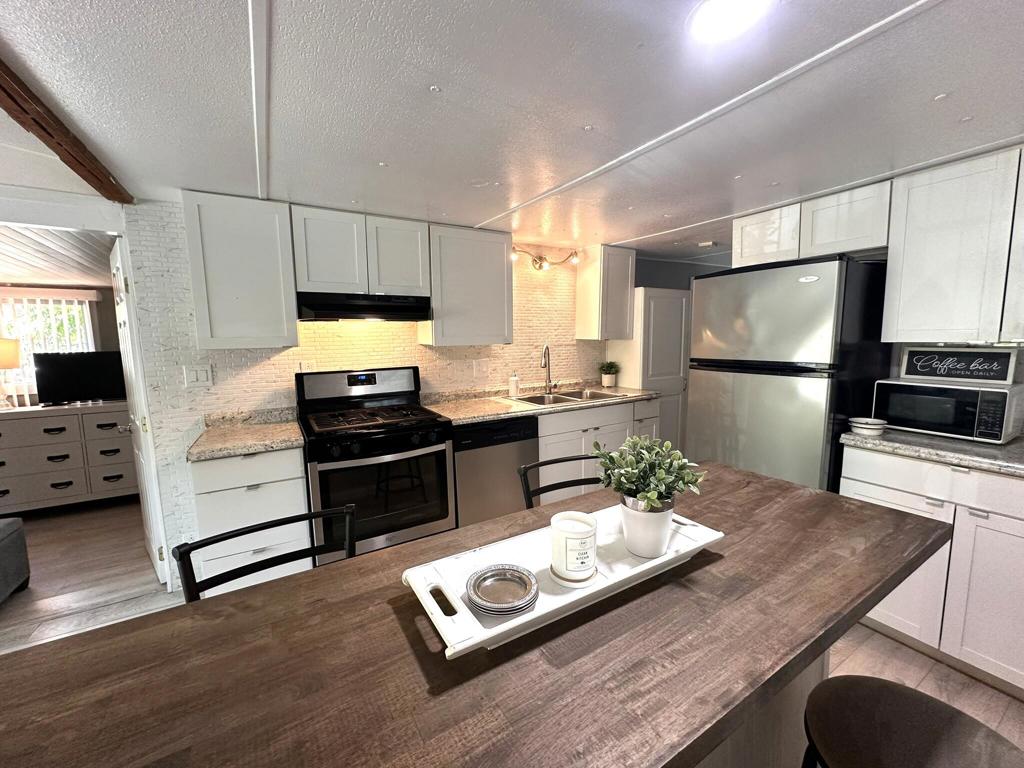 Horizon Mh Village - Manufactured In Park