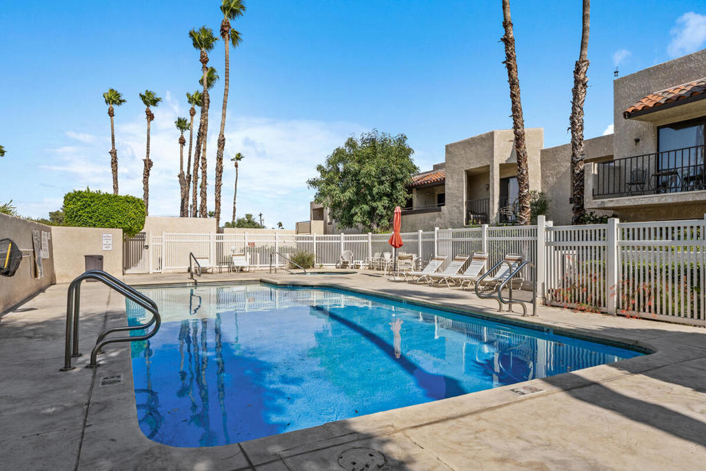 Camino Del Sol - Residential