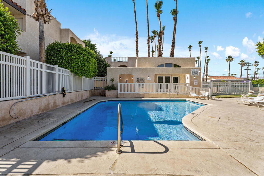 Camino Del Sol - Residential