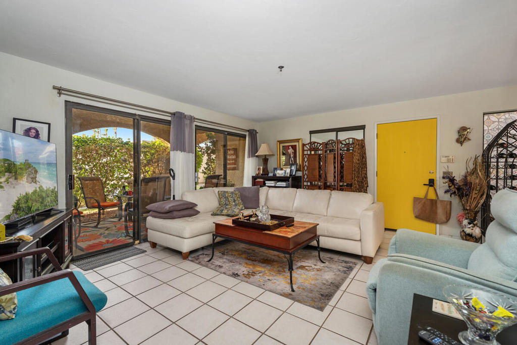 Camino Del Sol - Residential