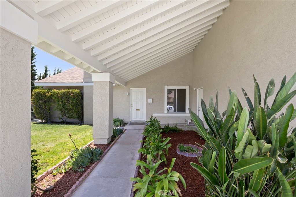 29801 Grandifloras Road
