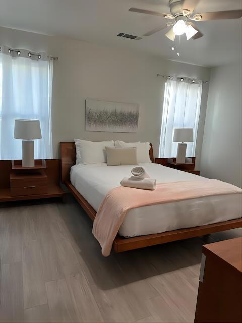 Placitas De La Paz - Residential Lease