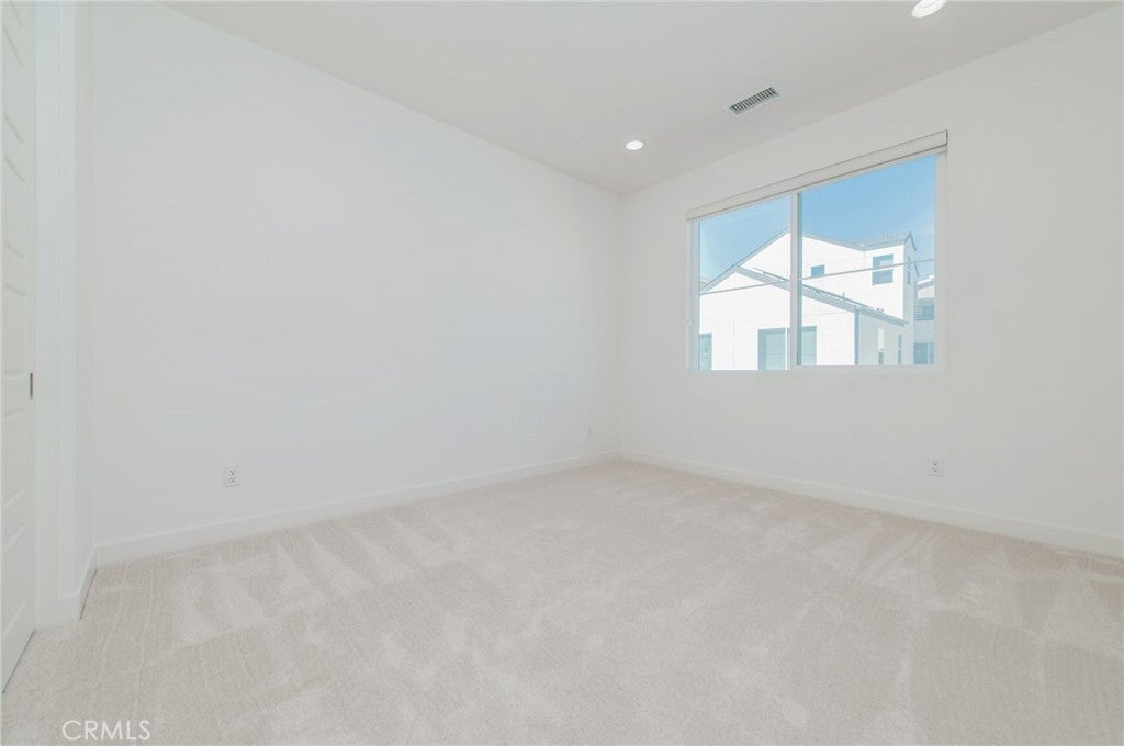 185 Yugen, Irvine CA 92618 - Photo 27