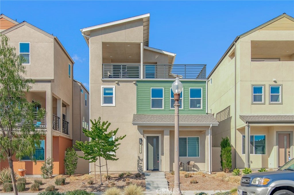 185 Yugen, Irvine CA 92618
