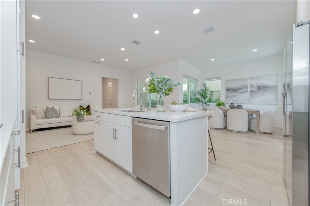 185 Yugen, Irvine CA 92618 - Photo 10