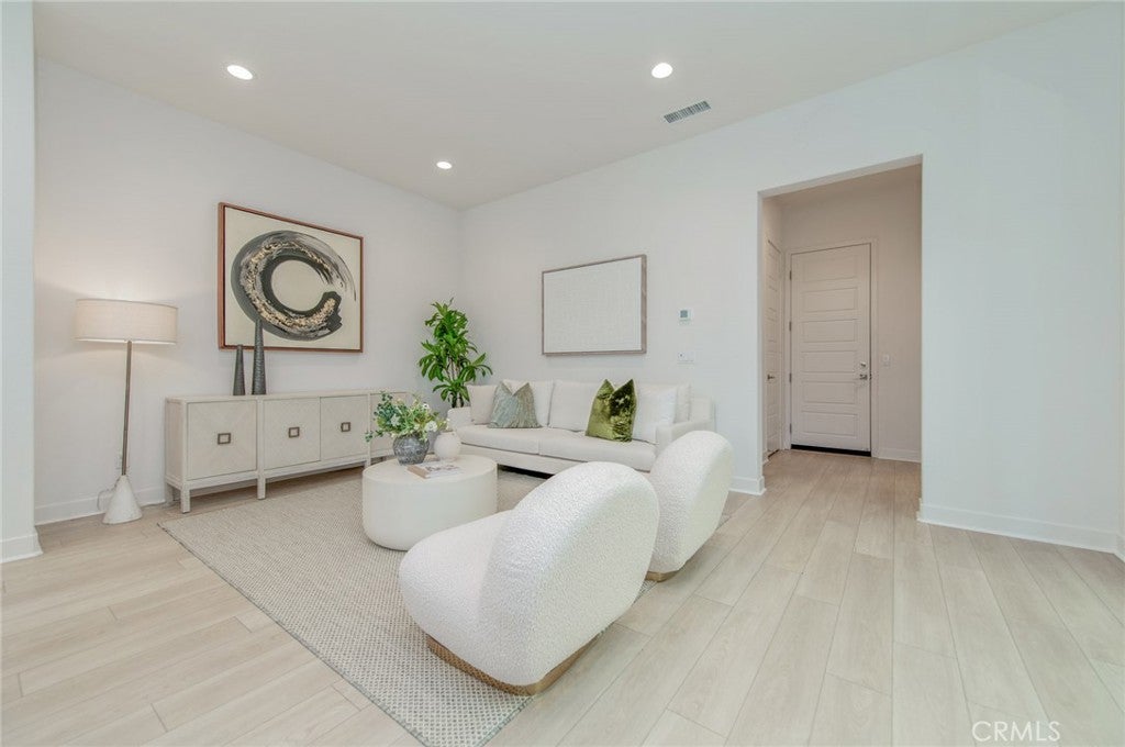 185 Yugen, Irvine CA 92618 - Photo 7