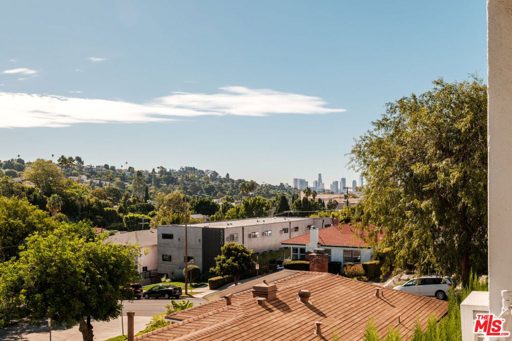 4343 Finley Avenue 25