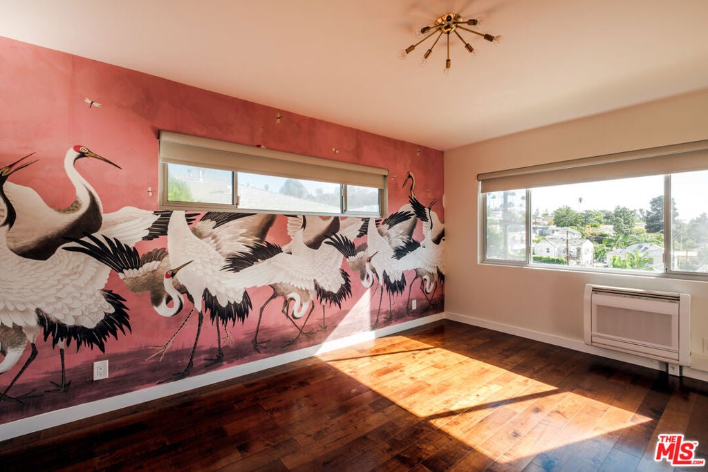 4343 Finley Avenue 25