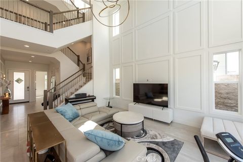 Photo of 171 Hollyleaf, Lake Forest, CA 92630 (MLS # OC26058345)