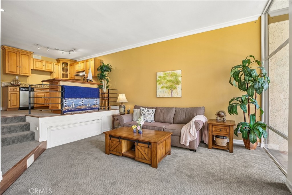 7124 Marina Pacifica N