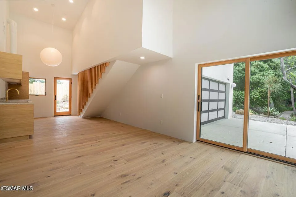 Malibu, California 90265, United States, 4 Bedrooms Bedrooms, ,3 BathroomsBathrooms,Residential,Active,112637