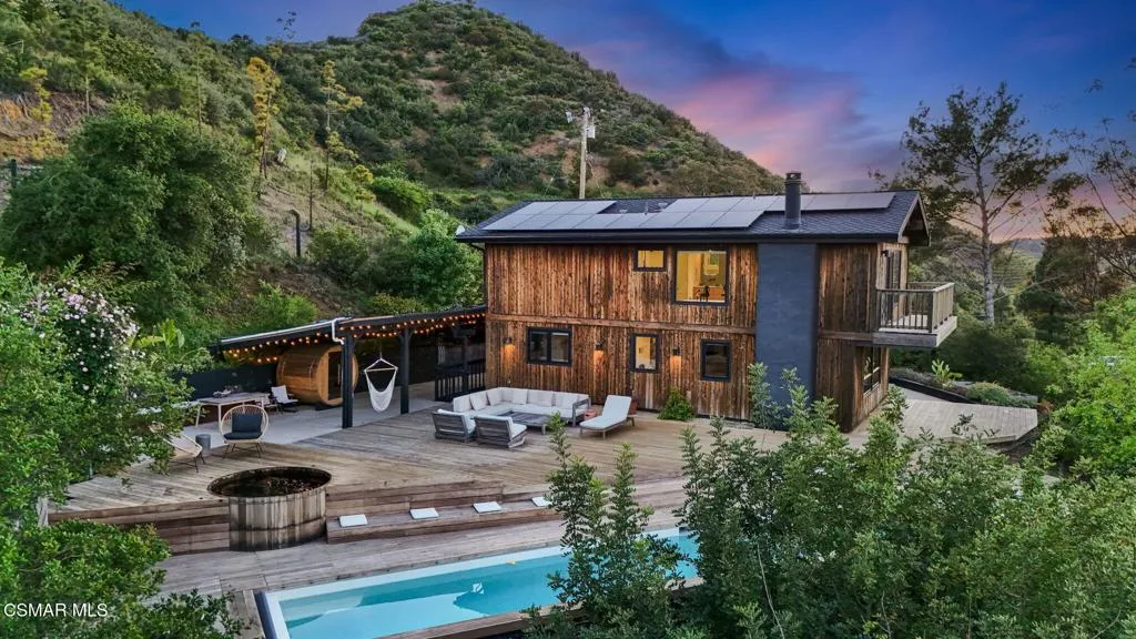 Malibu, California 90265, United States, 4 Bedrooms Bedrooms, ,3 BathroomsBathrooms,Residential,Active,112637