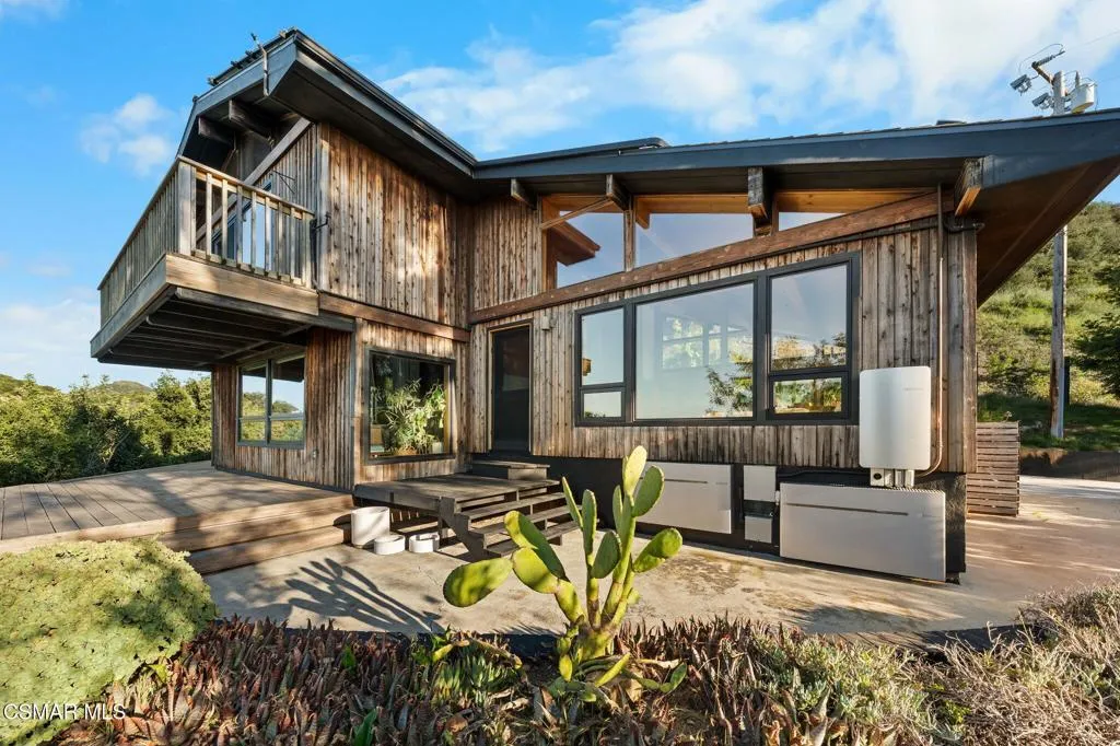 Malibu, California 90265, United States, 4 Bedrooms Bedrooms, ,3 BathroomsBathrooms,Residential,Active,112637