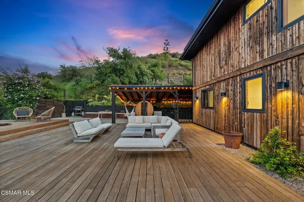 Malibu, California 90265, United States, 4 Bedrooms Bedrooms, ,3 BathroomsBathrooms,Residential,Active,112637