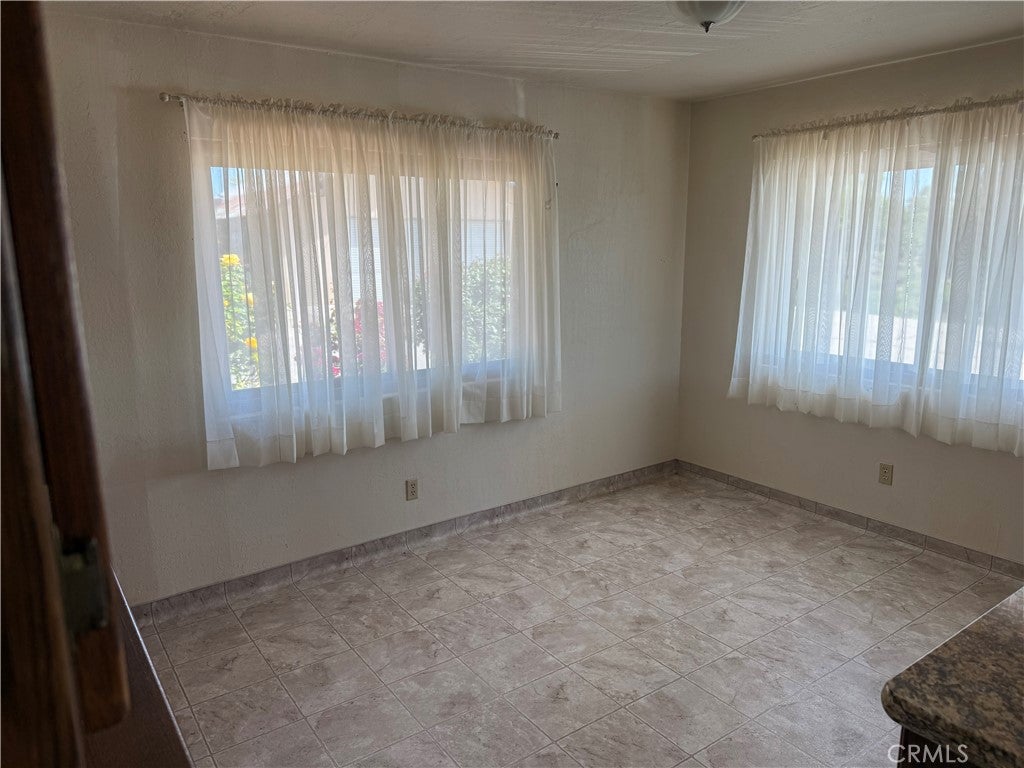 Paso Robles, California, 93446, United States, 3 Bedrooms Bedrooms, ,2 BathroomsBathrooms,Residential,Active,2045624