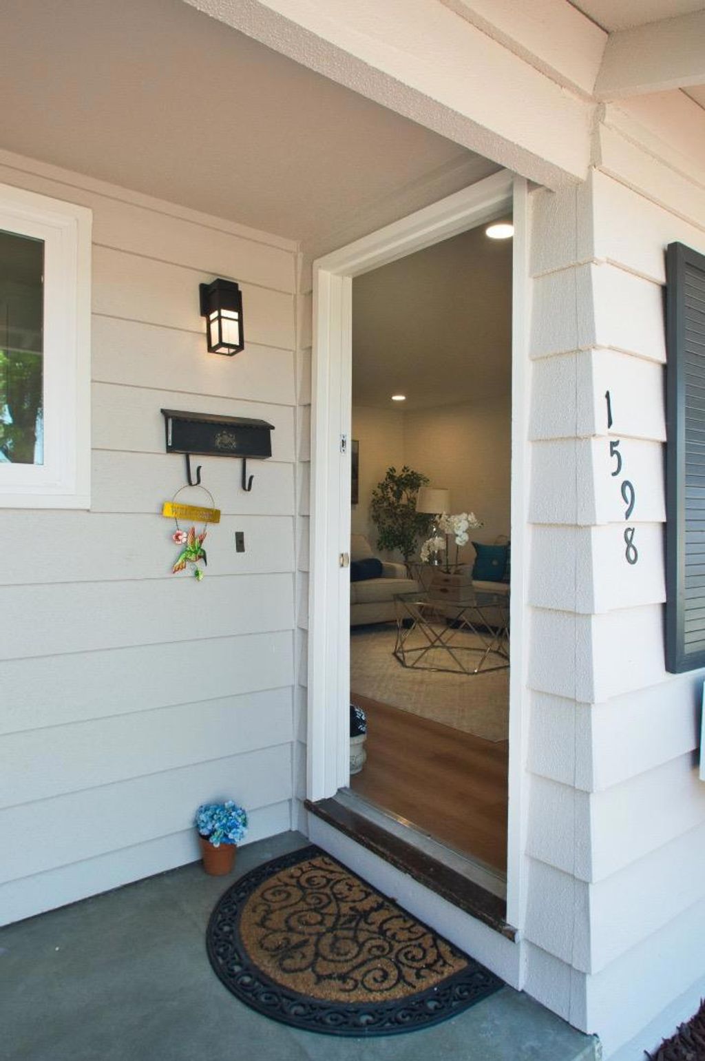 listing image 130721115164807032871