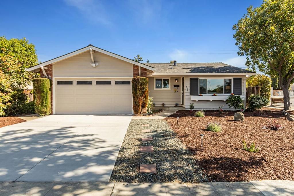 listing image 130723223987656080842