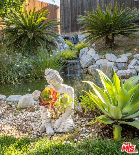 Tiny photo for 7537 Quimby Avenue, West Hills, CA 91307 (MLS # 26852071)