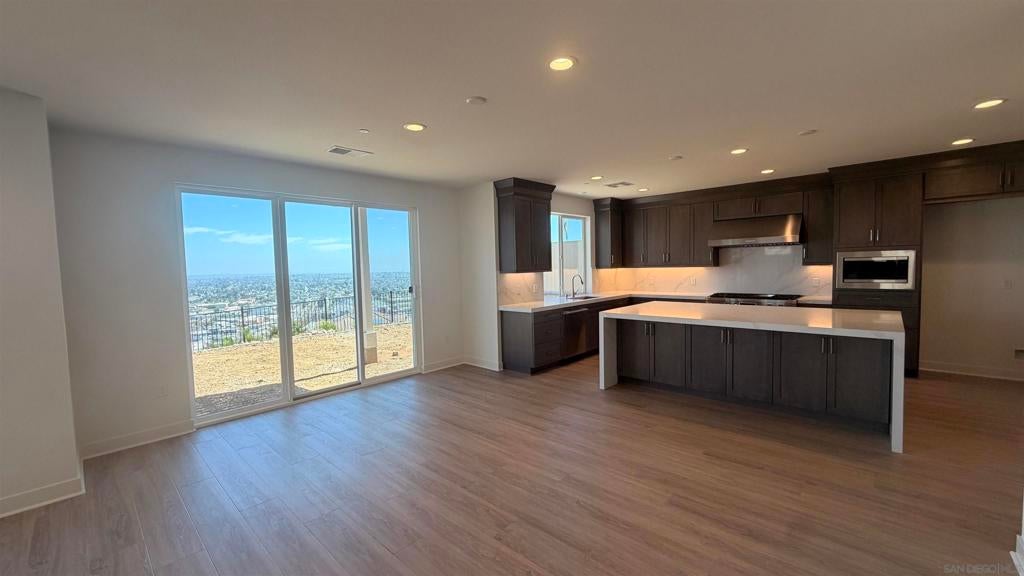 7765 La Mesa Summit Dr