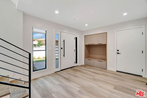 Tiny photo for 1921 Federal Avenue #1919, Los Angeles, CA 90025 (MLS # 25619795)