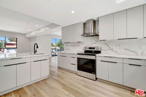 Tiny photo for 1921 Federal Avenue #1919, Los Angeles, CA 90025 (MLS # 25619795)