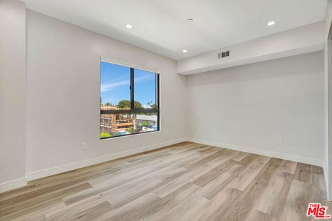 Tiny photo for 1921 Federal Avenue #1919, Los Angeles, CA 90025 (MLS # 25619795)