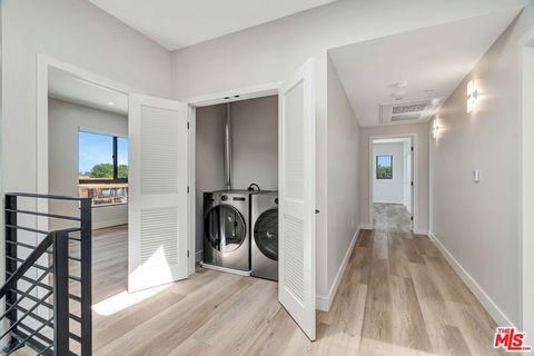 Tiny photo for 1921 Federal Avenue #1919, Los Angeles, CA 90025 (MLS # 25619795)