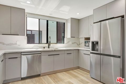 Tiny photo for 1921 Federal Avenue #1919, Los Angeles, CA 90025 (MLS # 25619795)