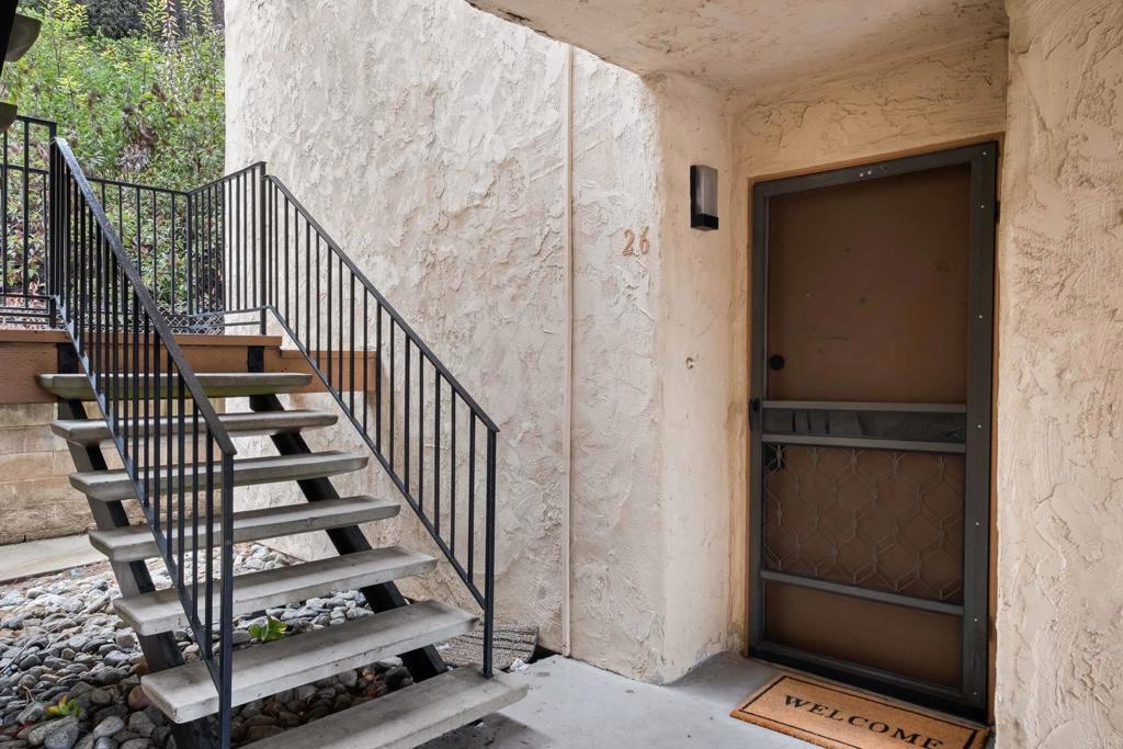 6775 Alvarado Road 26