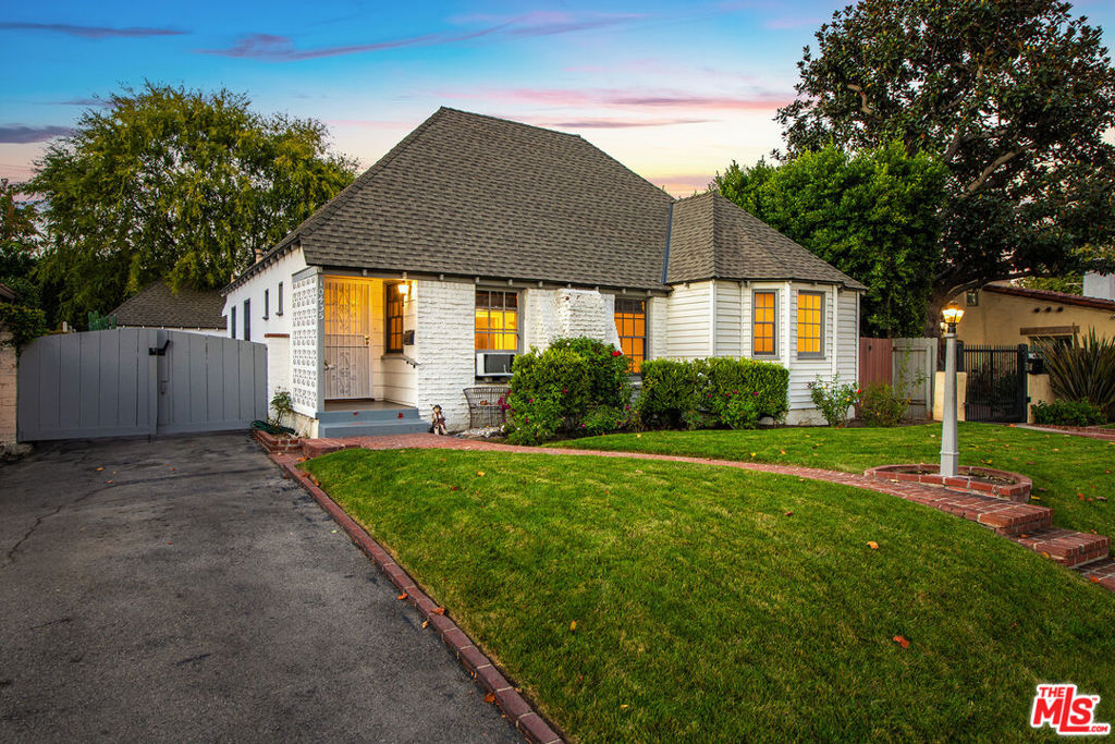 10435 Whipple Street