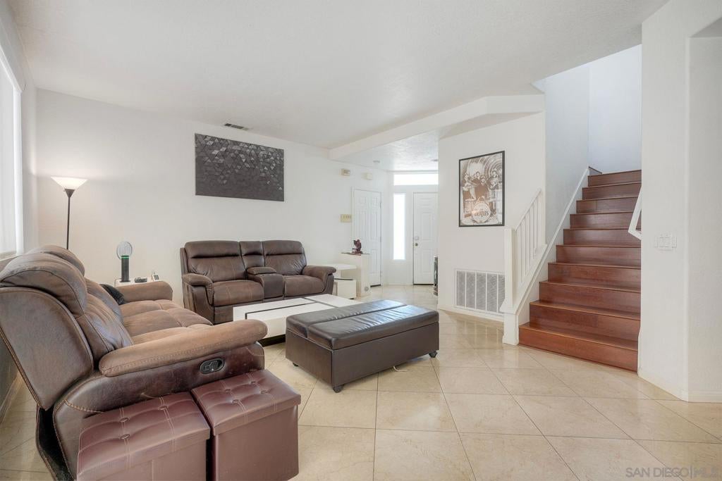 9610 Capricorn Way