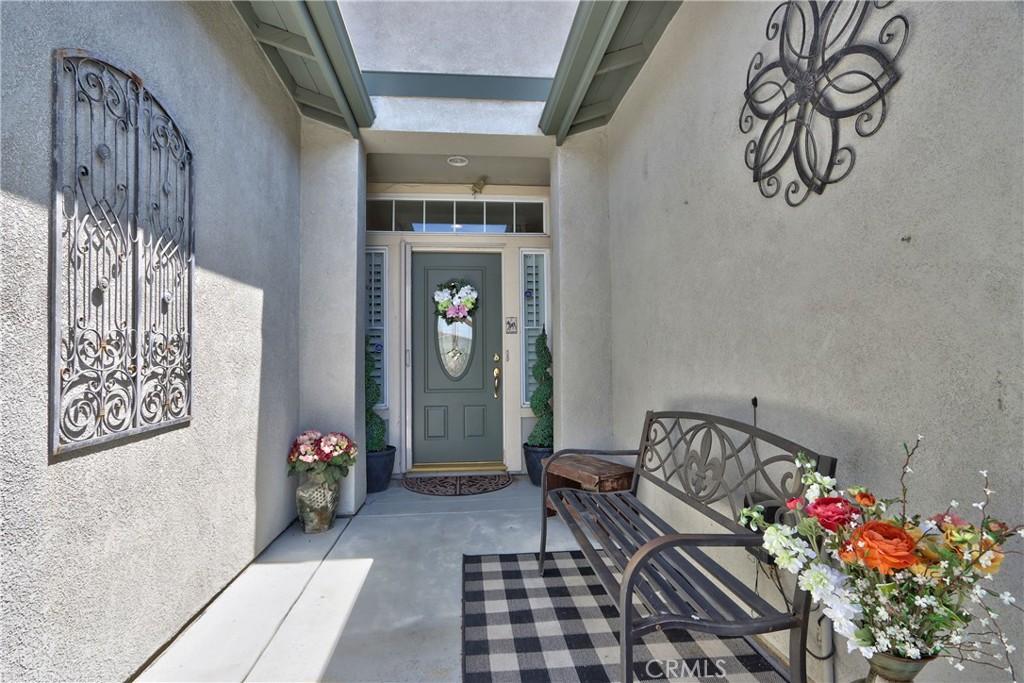 39526 Sierra Madre Drive