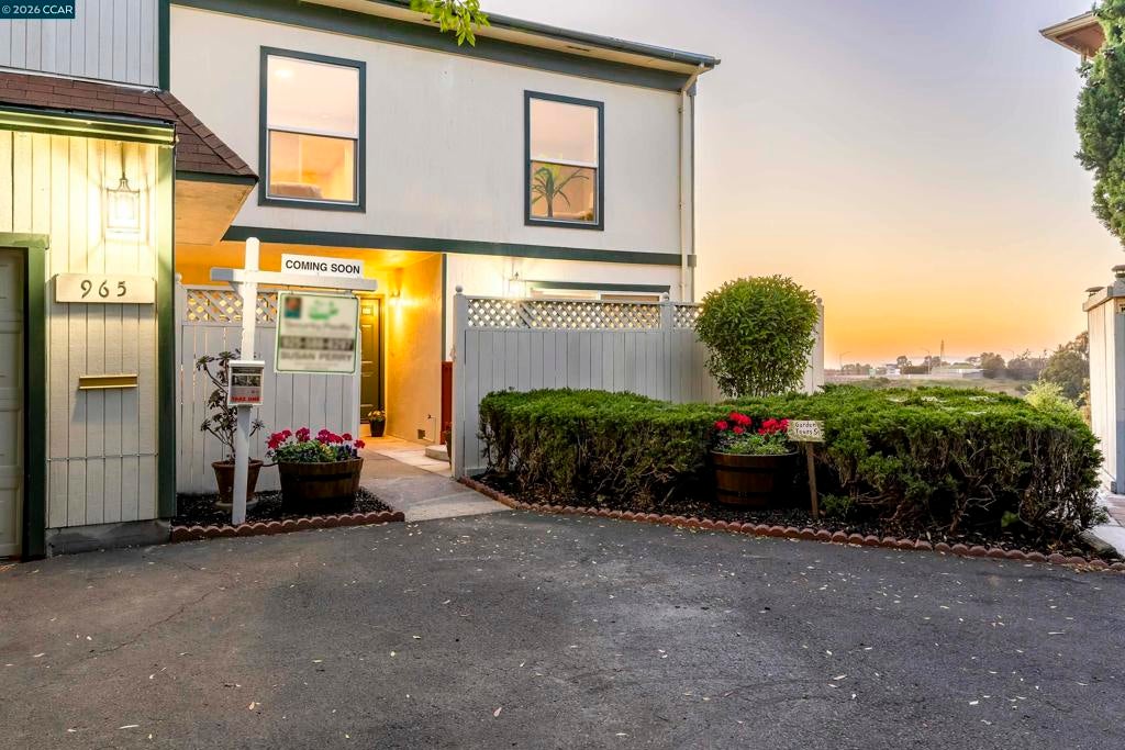 965 Parkside Dr, Richmond CA 94803
