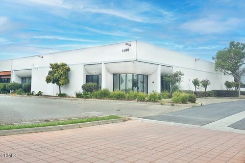 Photo of 1350 Stellar Drive, Oxnard, CA 93033 (MLS # V1-29775) Photo of 1350 Stellar Drive, Oxnard, CA 93033 (MLS # V1-29775)