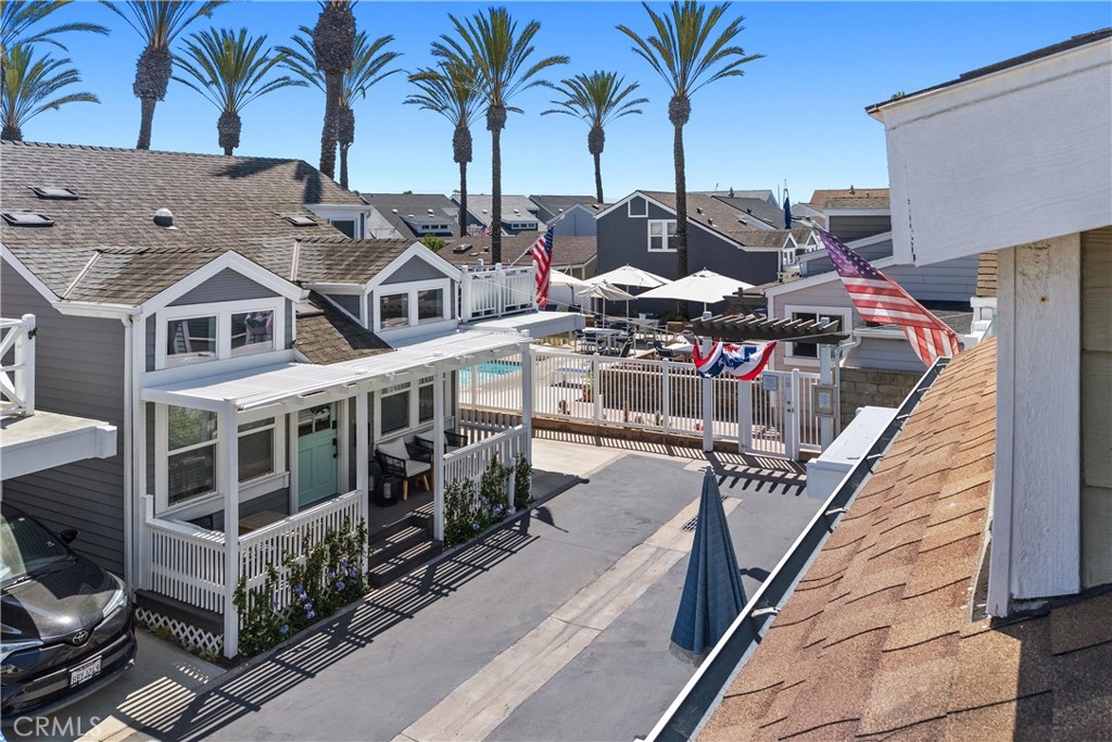 Lido Peninsula (LIPN) - Manufactured In Park