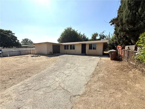 1765 Alston Ave, Colton, CA 92324 - MLS#: IV25245179