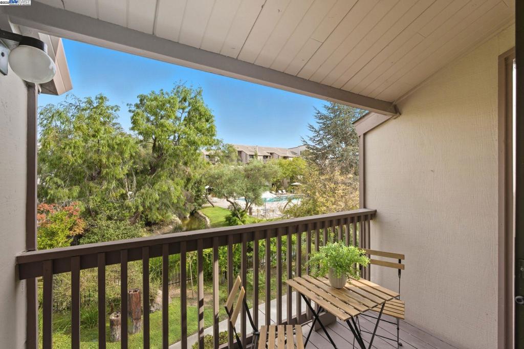 SOUTHSHORE - Residential
