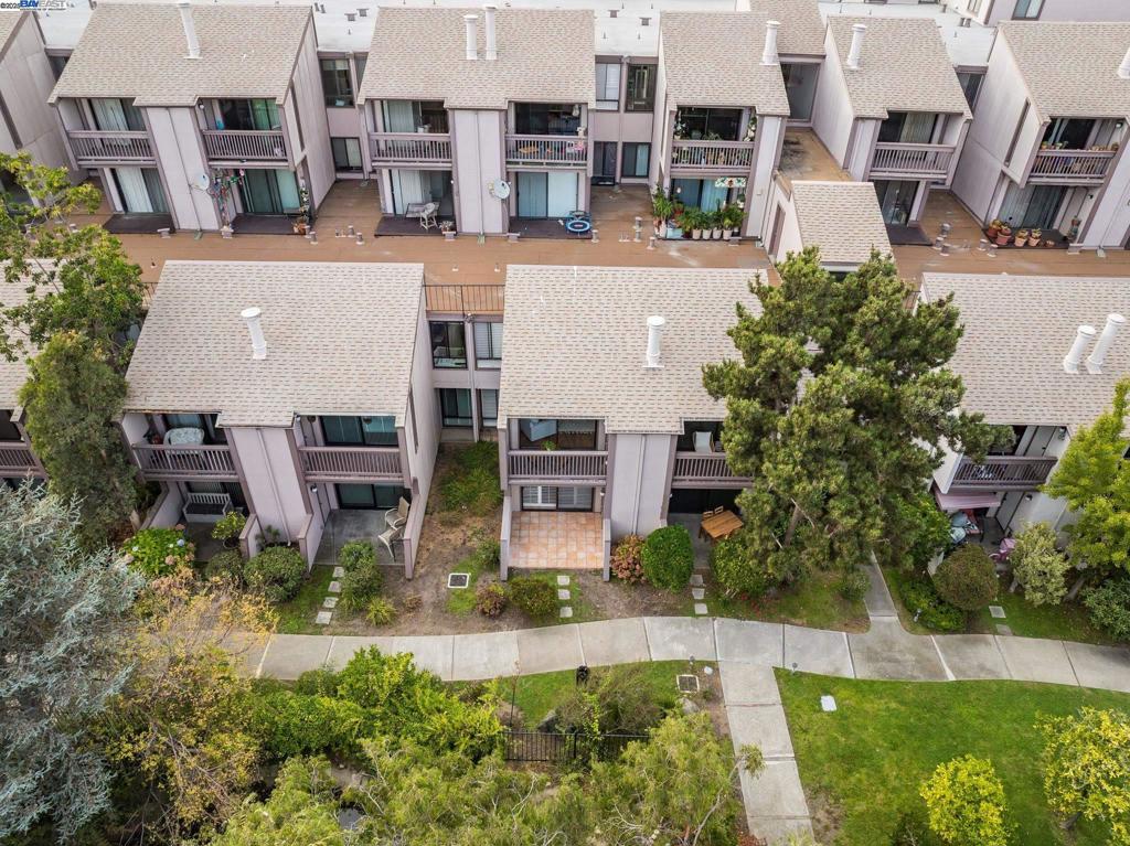 SOUTHSHORE - Residential