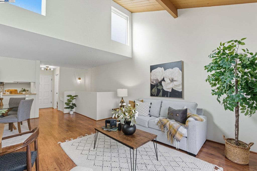 SOUTHSHORE - Residential