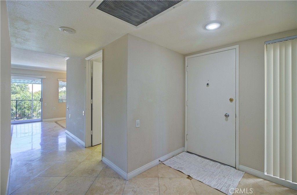 Photo of 3033 Via Vista Vis #P, Laguna Woods, CA 92637 (MLS # OC26054886)