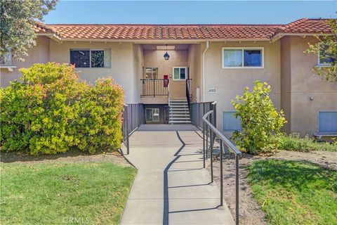 Photo of 3033 Via Vista Vis #P, Laguna Woods, CA 92637 (MLS # OC26054886)