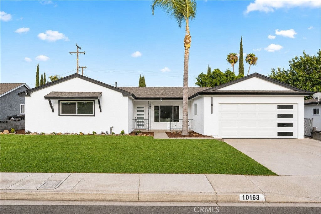 10163 Oak Glen Avenue
