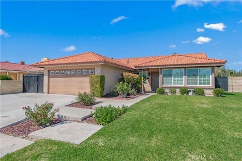 Photo of 20417 Fuero DR, Walnut, CA 91789 (MLS # TR26219165)