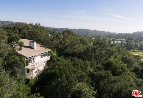 Photo of 4002 Via Laguna, Santa Barbara, CA 93110 (MLS # 26738757)