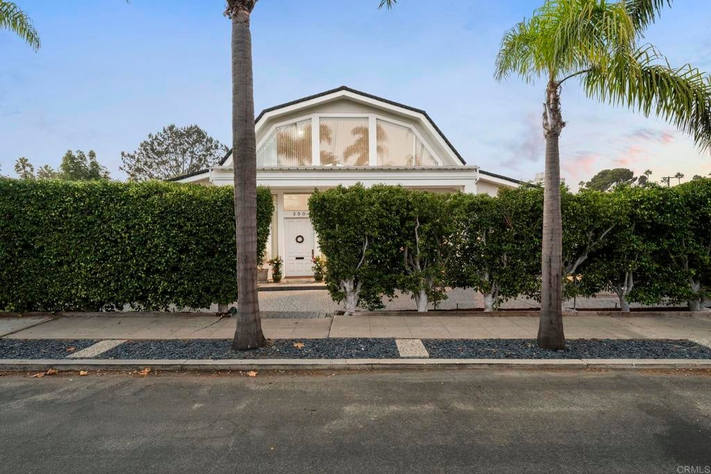 350 Mesa Way