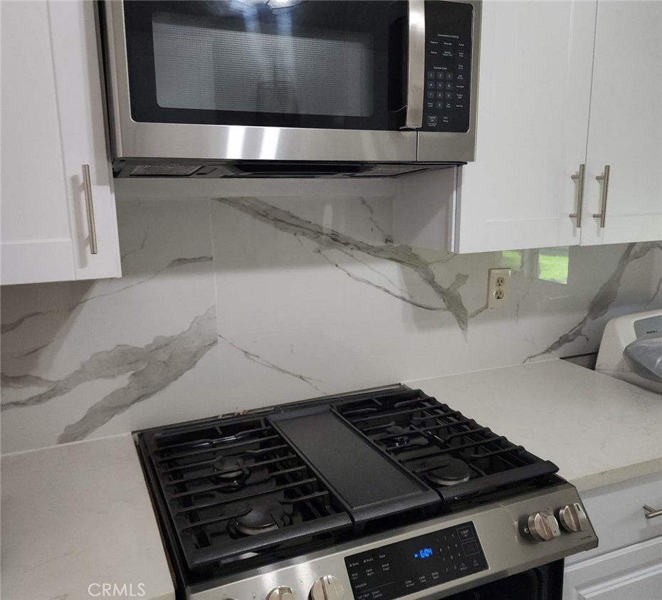 9240 Date Street 10A